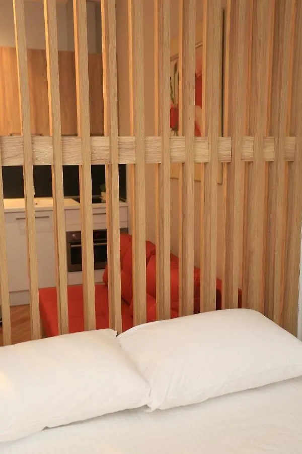 Kyana Downtown Studios 테살로니키 아파트