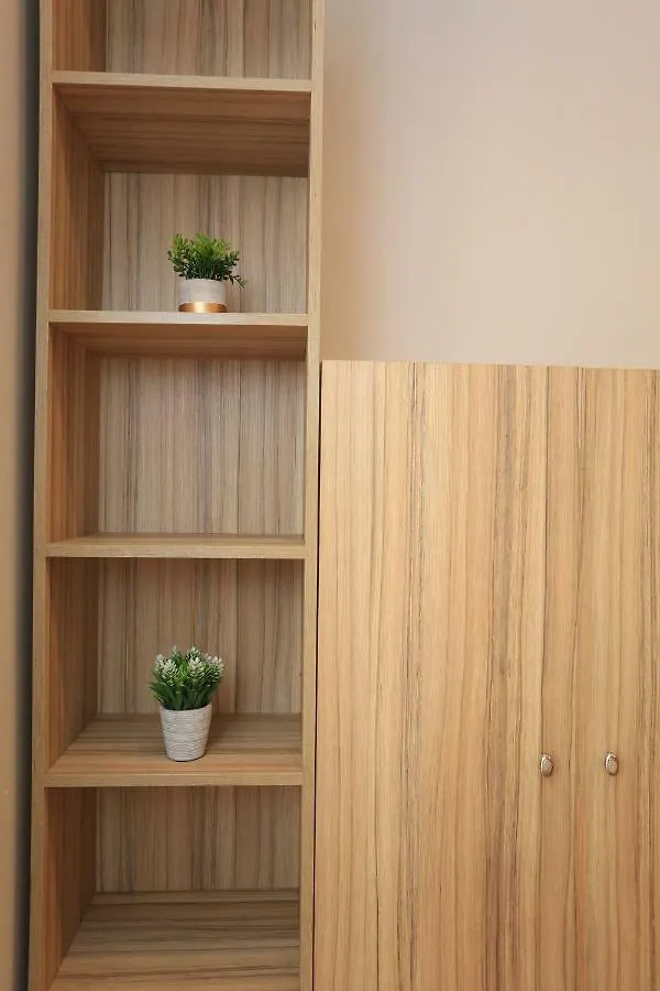 아파트 Kyana Downtown Studios 테살로니키