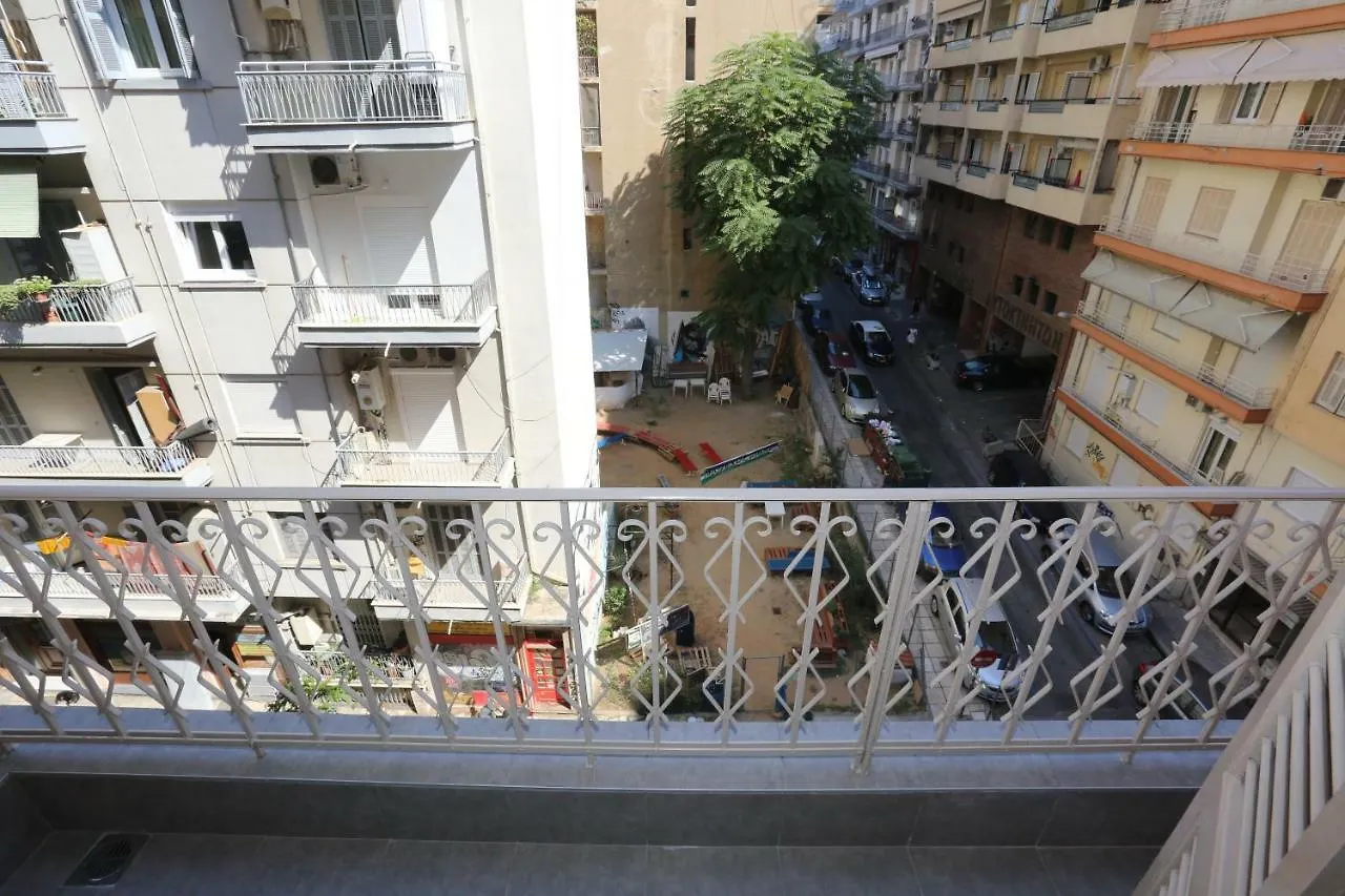 Kyana Downtown Studios Szaloniki Apartman